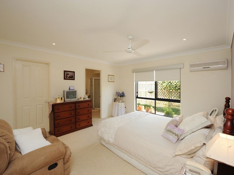 5 Craigmoor Court, New Auckland QLD 4680