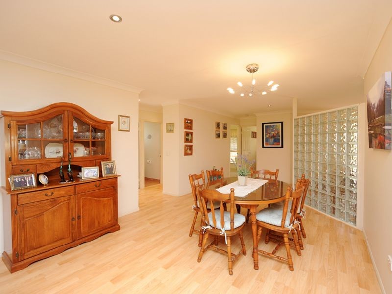 5 Craigmoor Court, New Auckland QLD 4680