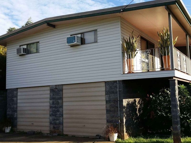 14 Far Street, West Gladstone QLD 4680