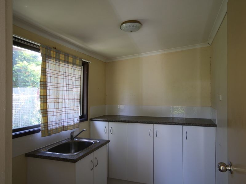 14 Far Street, West Gladstone QLD 4680