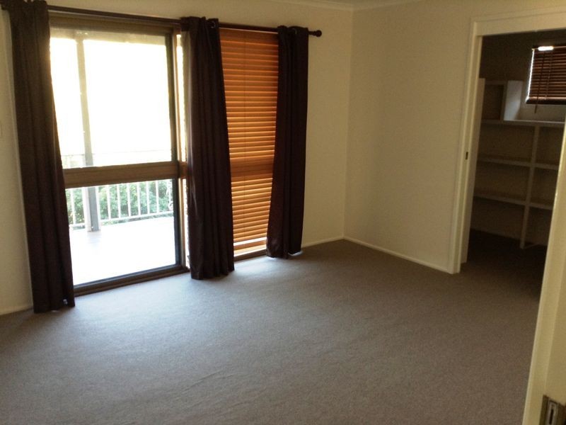 14 Far Street, West Gladstone QLD 4680