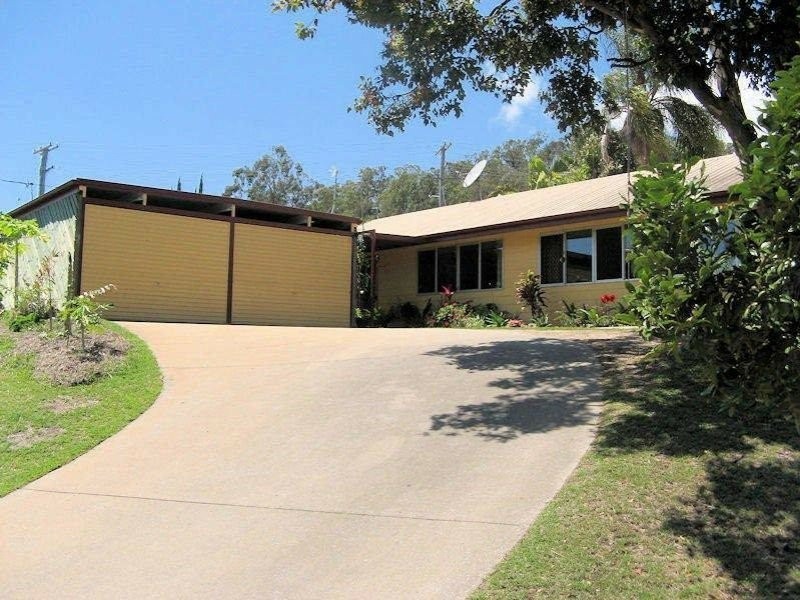 52 Dixon Drive, Telina QLD 4680