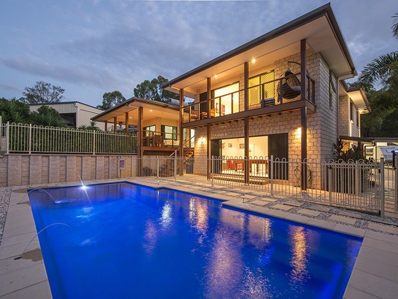 5 Jenny Lind Court, Boyne Island QLD 4680