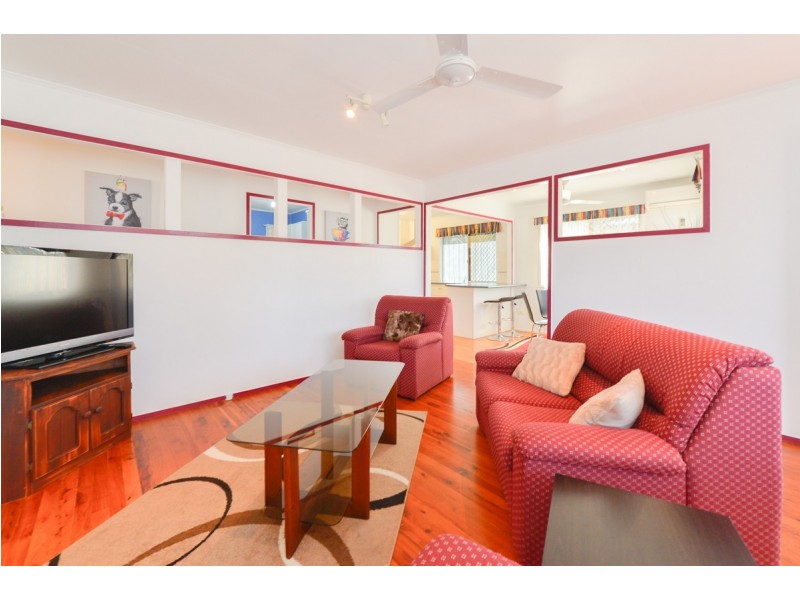 11 Drummer Street, Toolooa QLD 4680