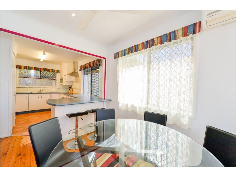 11 Drummer Street, Toolooa QLD 4680