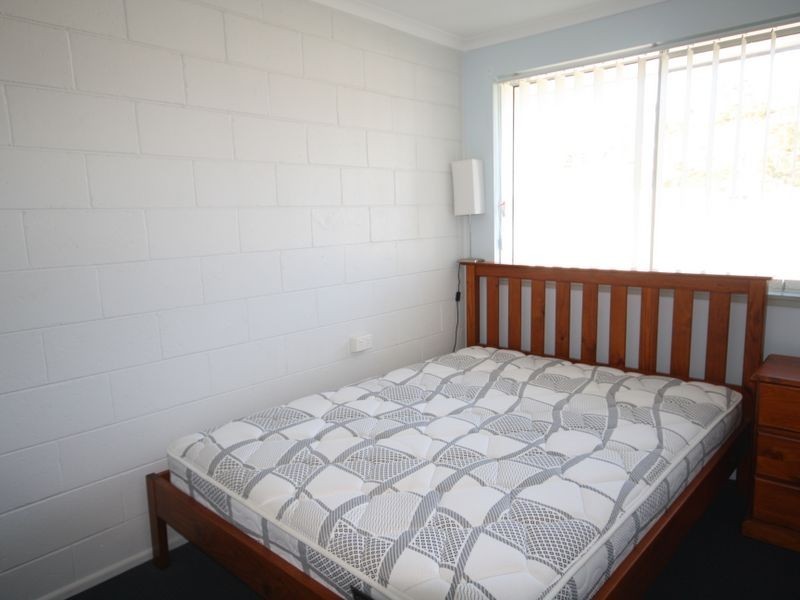 Unit 2/78 Ann Street, South Gladstone QLD 4680