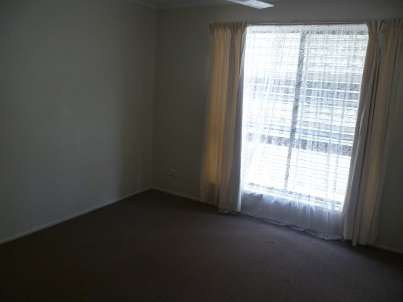 51 Rossella Street, West Gladstone QLD 4680