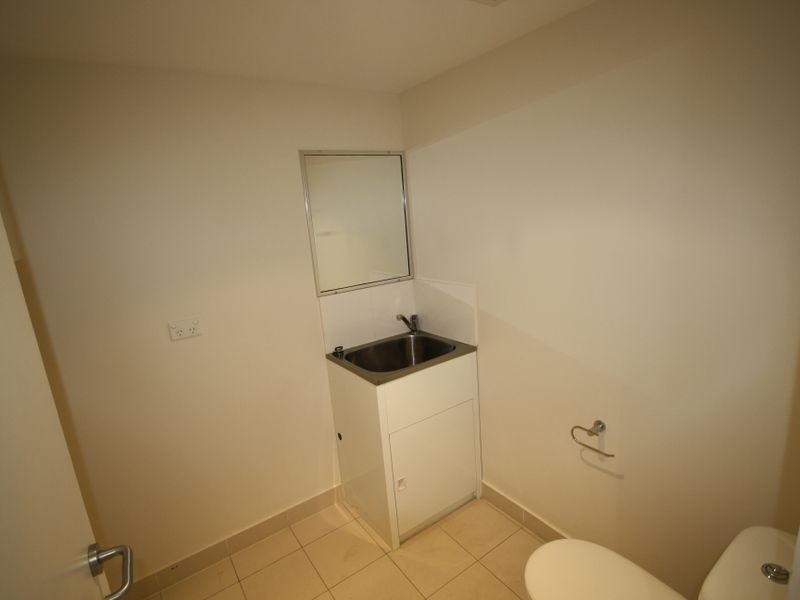 Unit 8/26 Flinders Street, West Gladstone QLD 4680