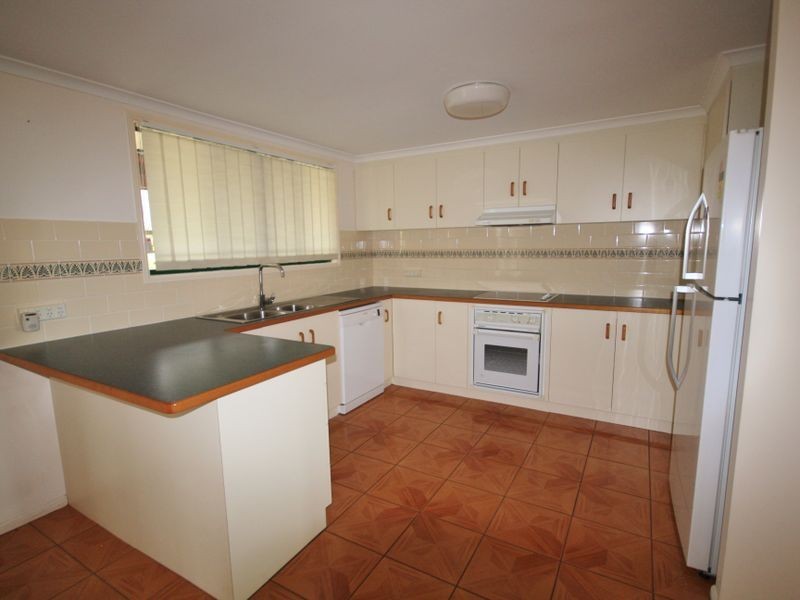 1/9-11 Rollo Street, Gladstone QLD 4680