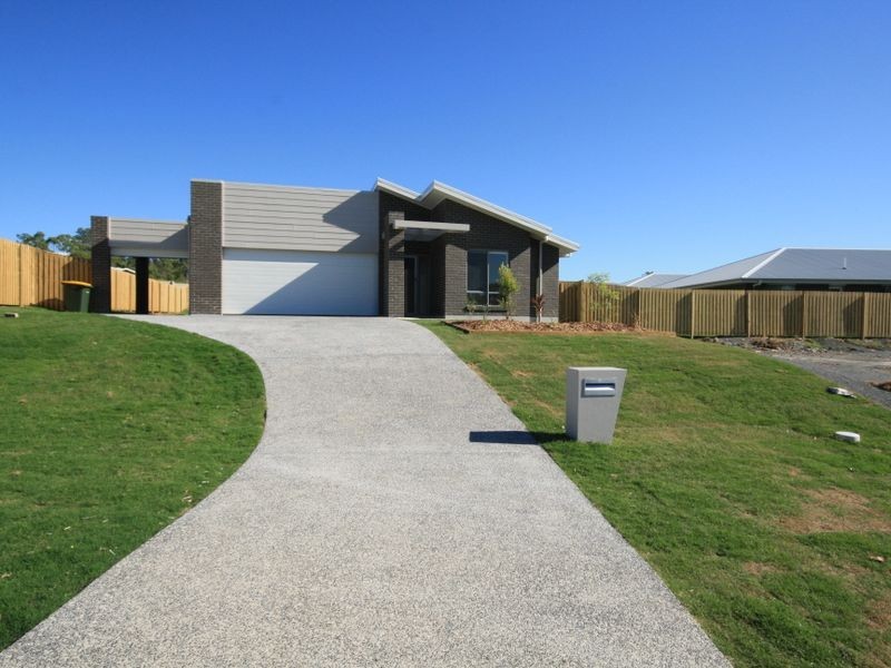 4 Hope Phillips Crescent, O’connell QLD 4680