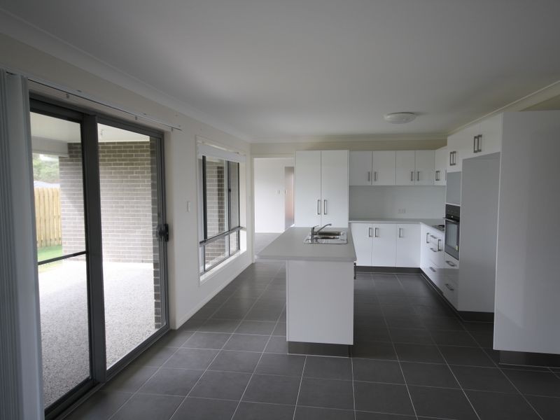 4 Hope Phillips Crescent, O’connell QLD 4680
