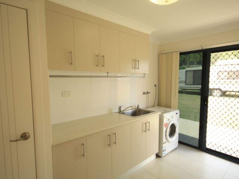 1 Monaros Court, Beecher QLD 4680