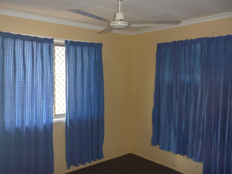 129 Dalrymple Drive, Toolooa QLD 4680