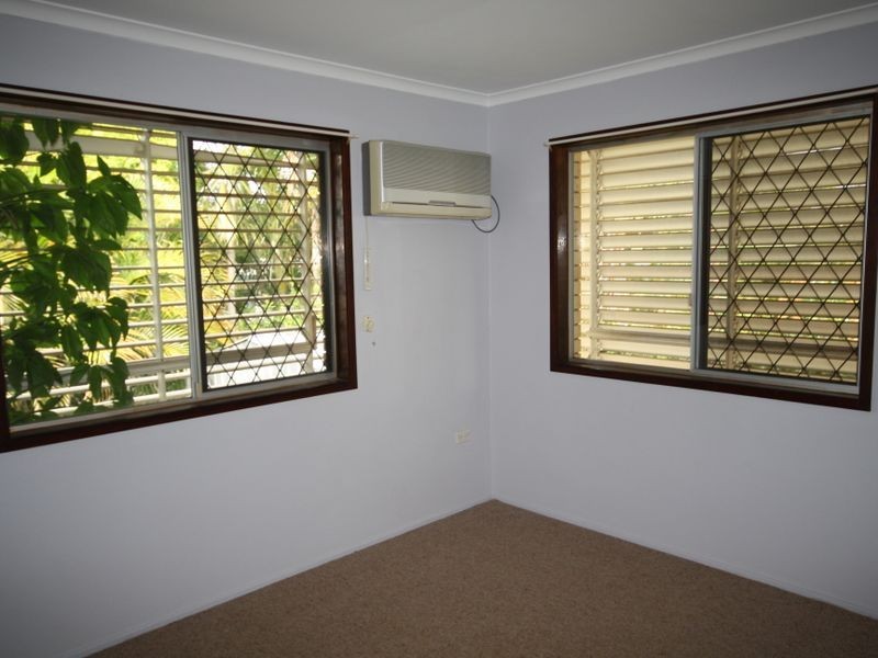 25 Cockatoo Drive, New Auckland QLD 4680