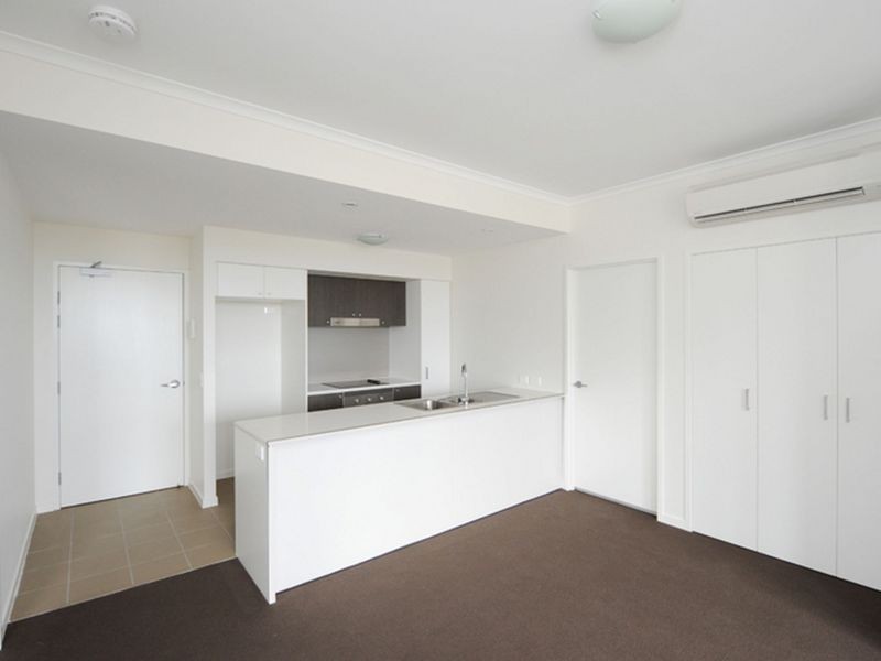 336/55 Central Lane, Gladstone QLD 4680