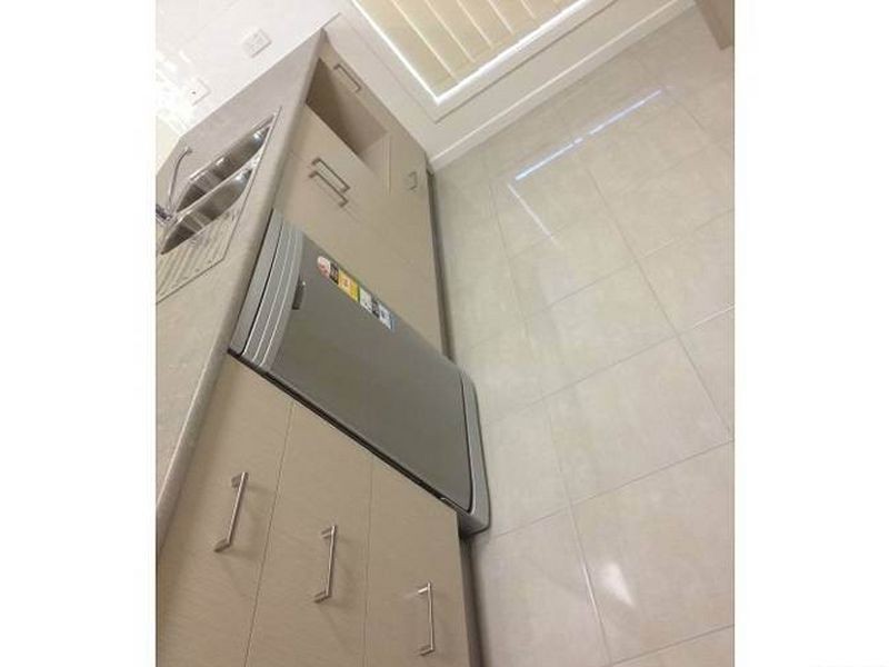 1/2 Wentworth Place, Glen Eden QLD 4680