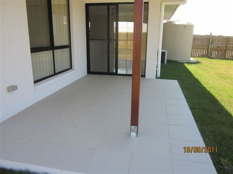 77 Cavella Drive, Glen Eden QLD 4680