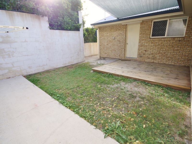 25 Agnes Street, South Gladstone QLD 4680