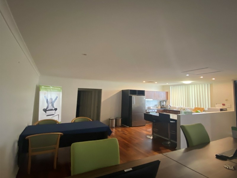 Unit 8/72 Goondoon Street, Gladstone QLD 4680