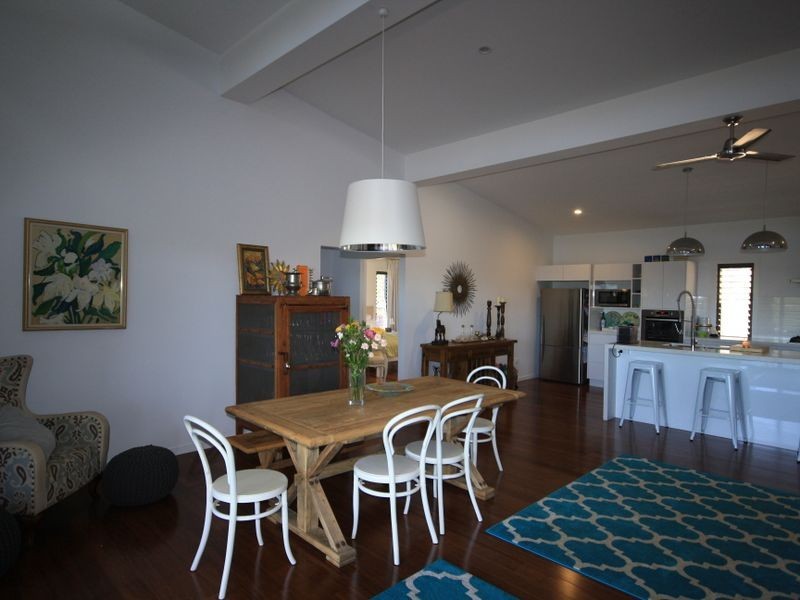 147 Haddock Drive, Burua QLD 4680