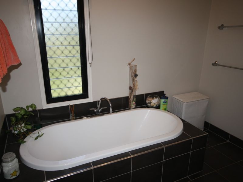 41 Cairncross Street, Sun Valley QLD 4680