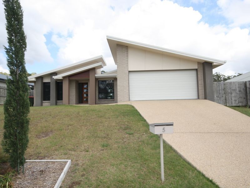 5 Iris Road, Kirkwood QLD 4680