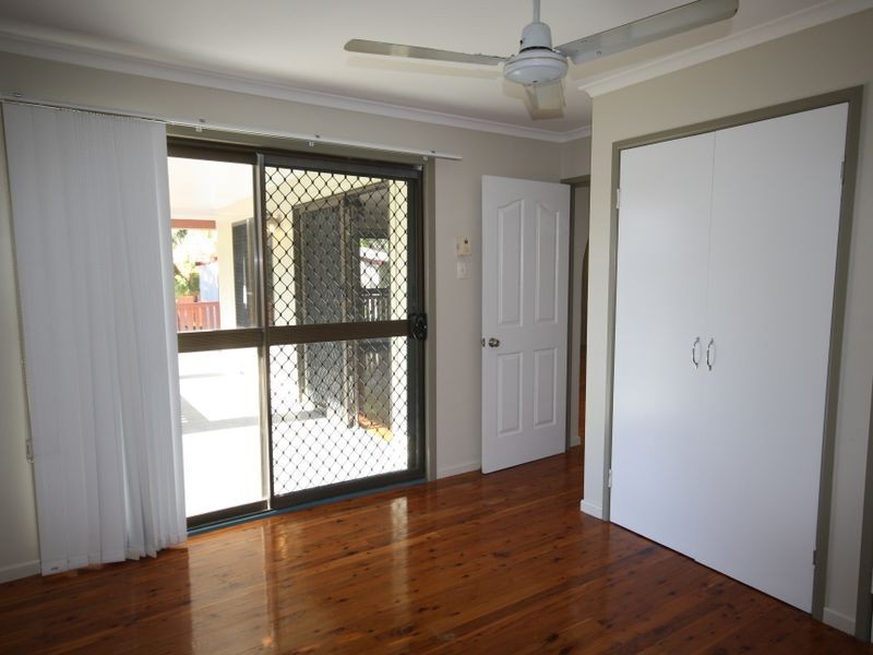 10 Perth Street, West Gladstone QLD 4680