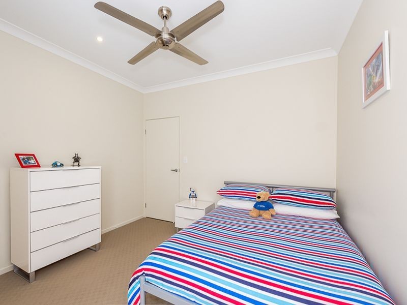 5 Palmerston Court, New Auckland QLD 4680