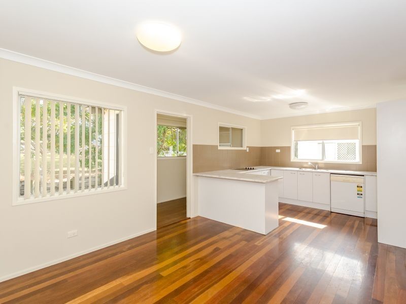 21 Penda Avenue, New Auckland QLD 4680