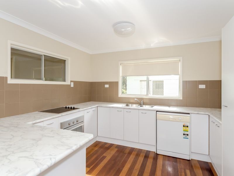 21 Penda Avenue, New Auckland QLD 4680