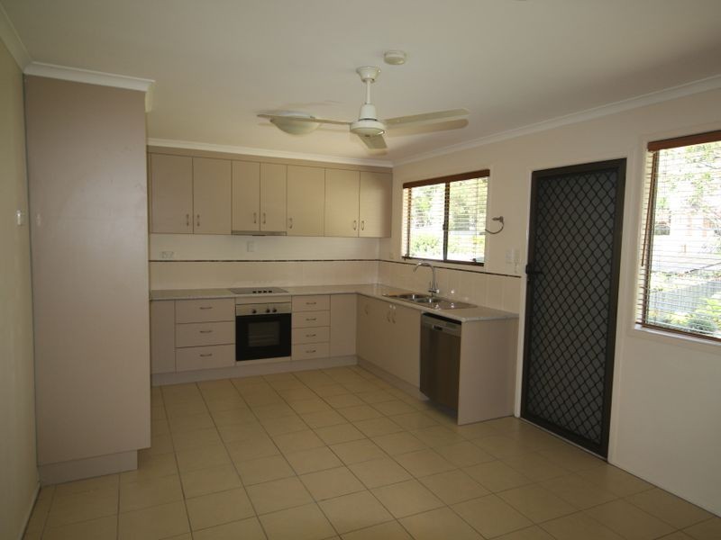 30 Venus Street, Telina QLD 4680