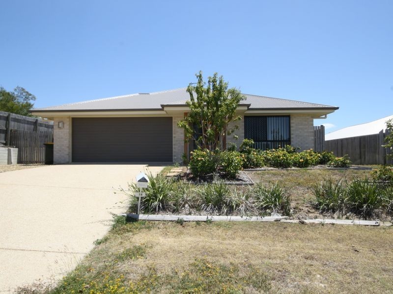 14 Woodland Court, Kirkwood QLD 4680