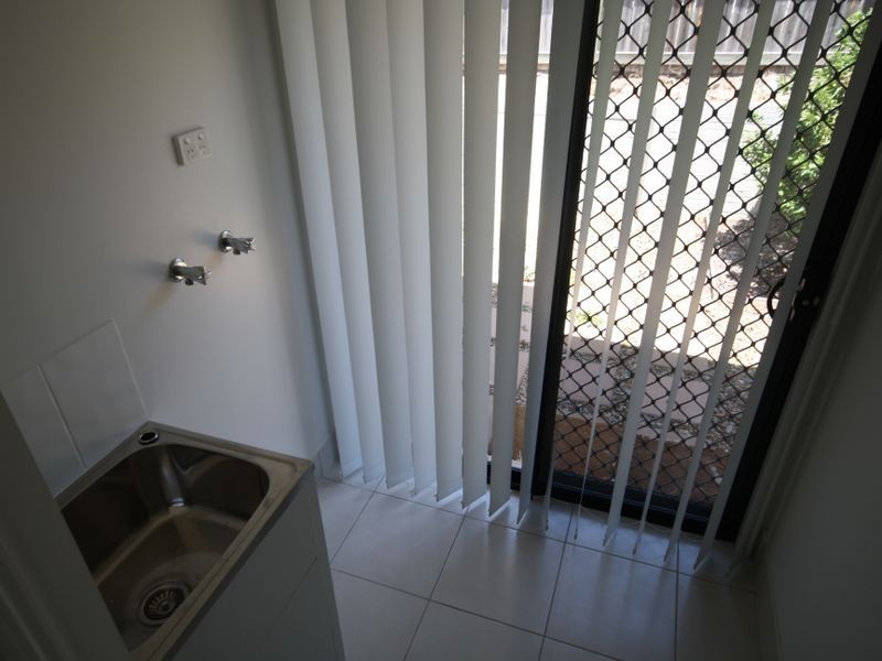 14 Woodland Court, Kirkwood QLD 4680