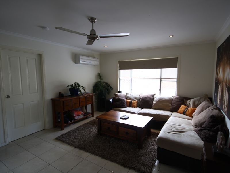 32 Venus Street, Telina QLD 4680