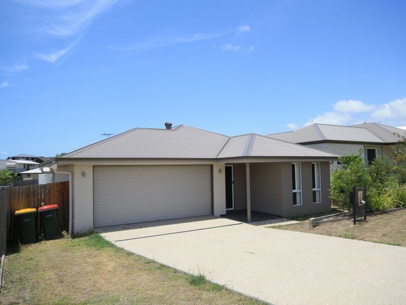 1 Isla Court, New Auckland QLD 4680