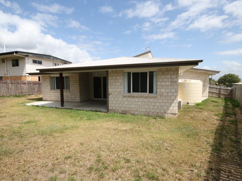 21 Schafer Street, Clinton QLD 4680