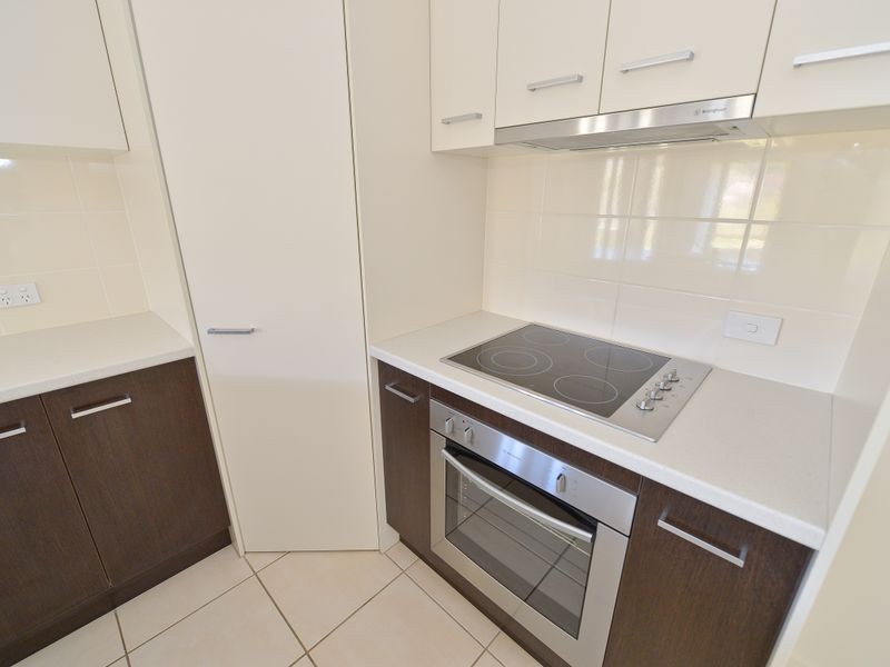 3 Springbrook Terrace, New Auckland QLD 4680