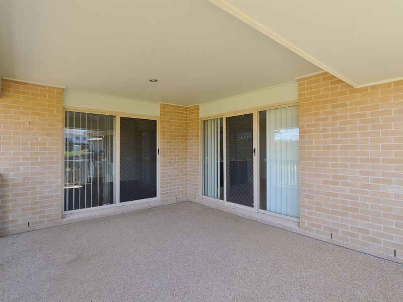 3 Springbrook Terrace, New Auckland QLD 4680