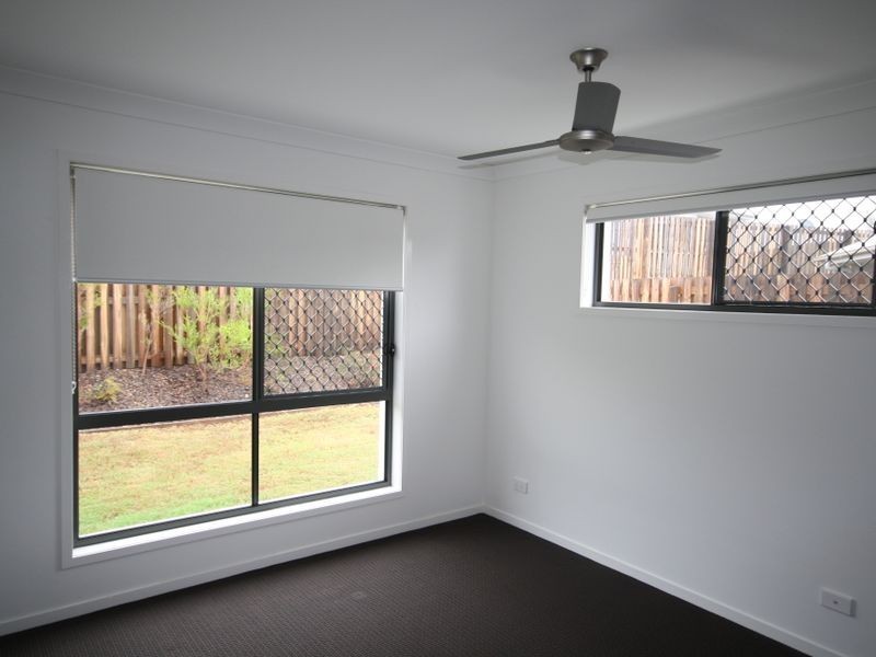 1 & 2/15 Keeling Court, New Auckland QLD 4680