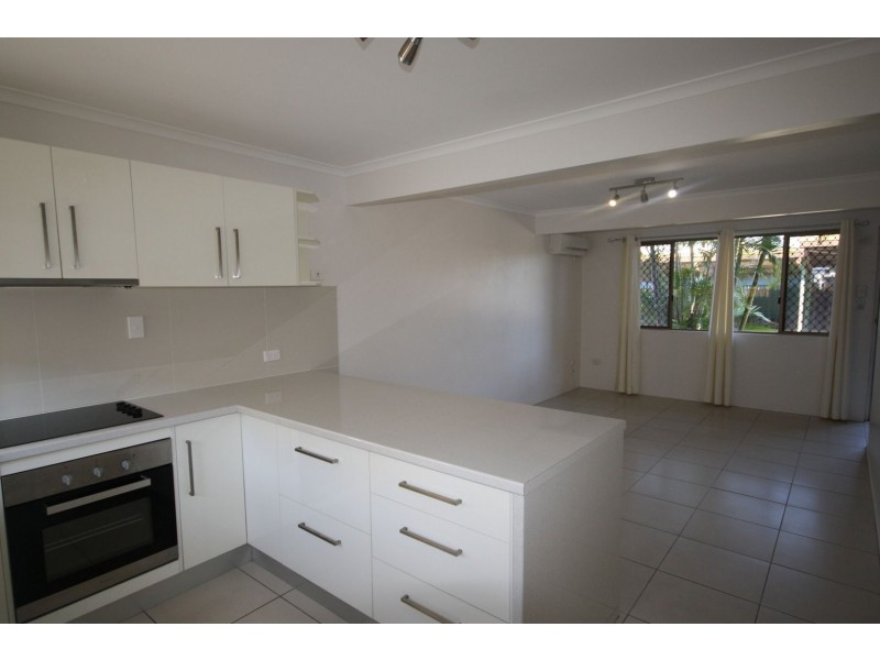 Unit 3/45 O’Connell Street, Barney Point QLD 4680