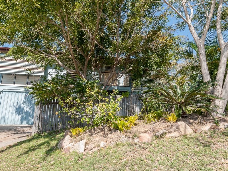 10 Geraldine Street, West Gladstone QLD 4680