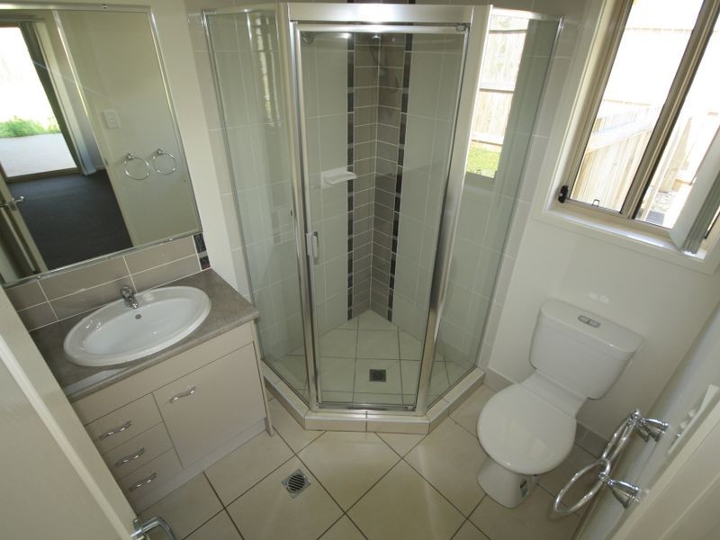 30 Broadwater Place, New Auckland QLD 4680