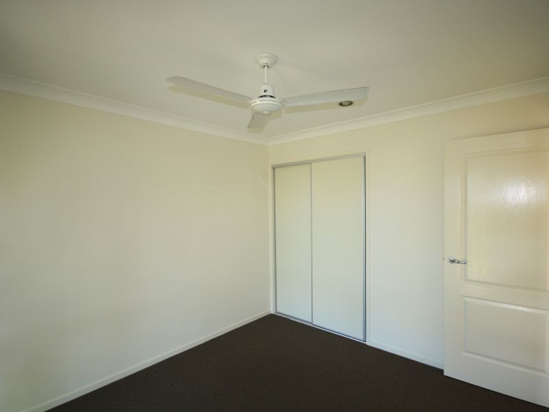 30 Broadwater Place, New Auckland QLD 4680