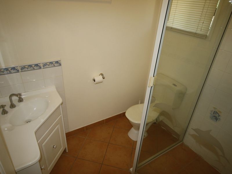 Unit 4/40-42 Marten Street, South Gladstone QLD 4680