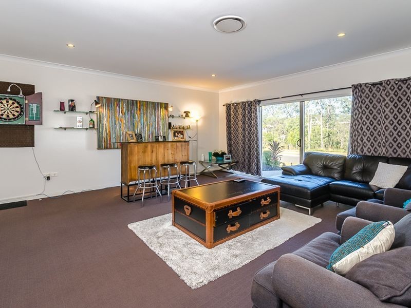 22 Tulipwood Circuit, Boyne Island QLD 4680