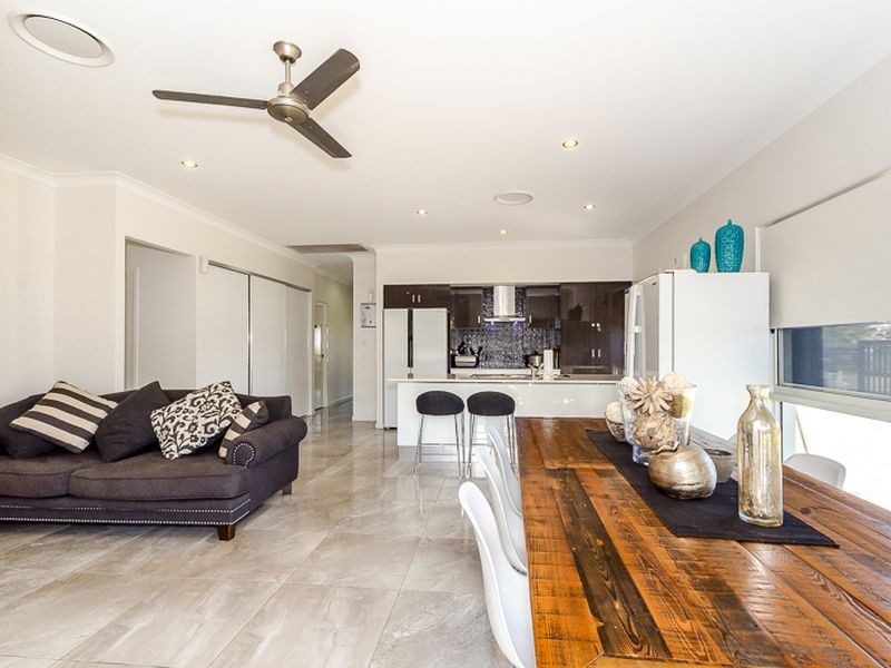 22 Tulipwood Circuit, Boyne Island QLD 4680