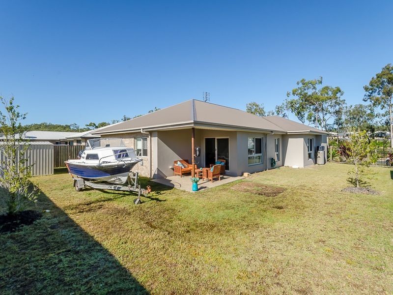 22 Tulipwood Circuit, Boyne Island QLD 4680
