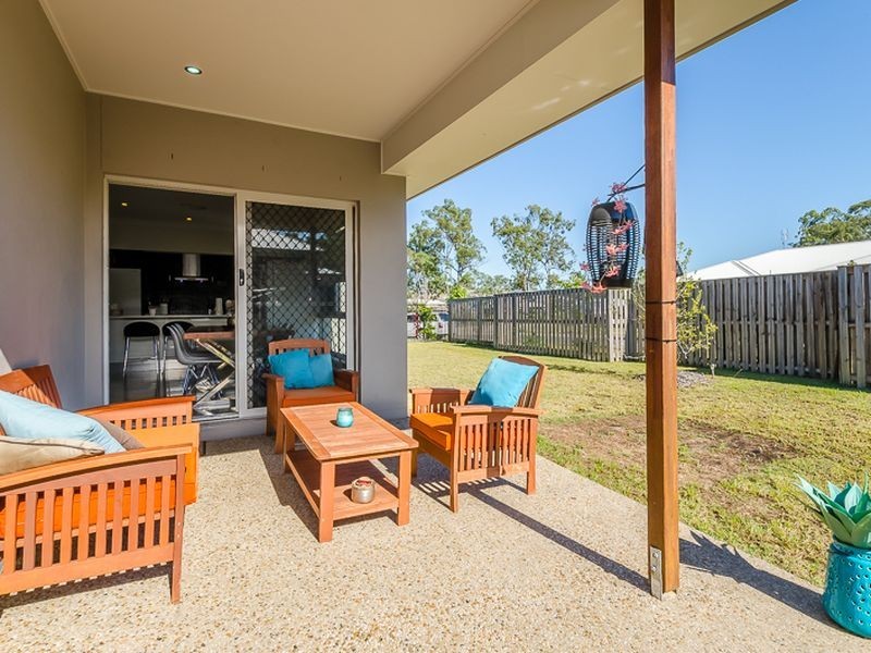 22 Tulipwood Circuit, Boyne Island QLD 4680