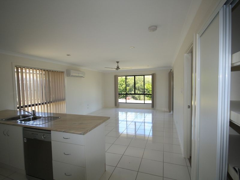 40 Victoria Avenue, Glen Eden QLD 4680