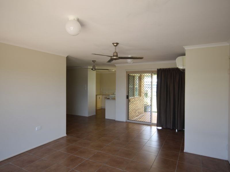 8 Ceri Court, New Auckland QLD 4680